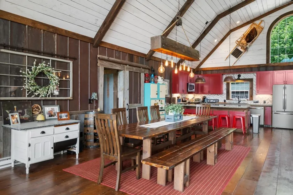 9235 Bailey Road South Arm Township, MI 49727