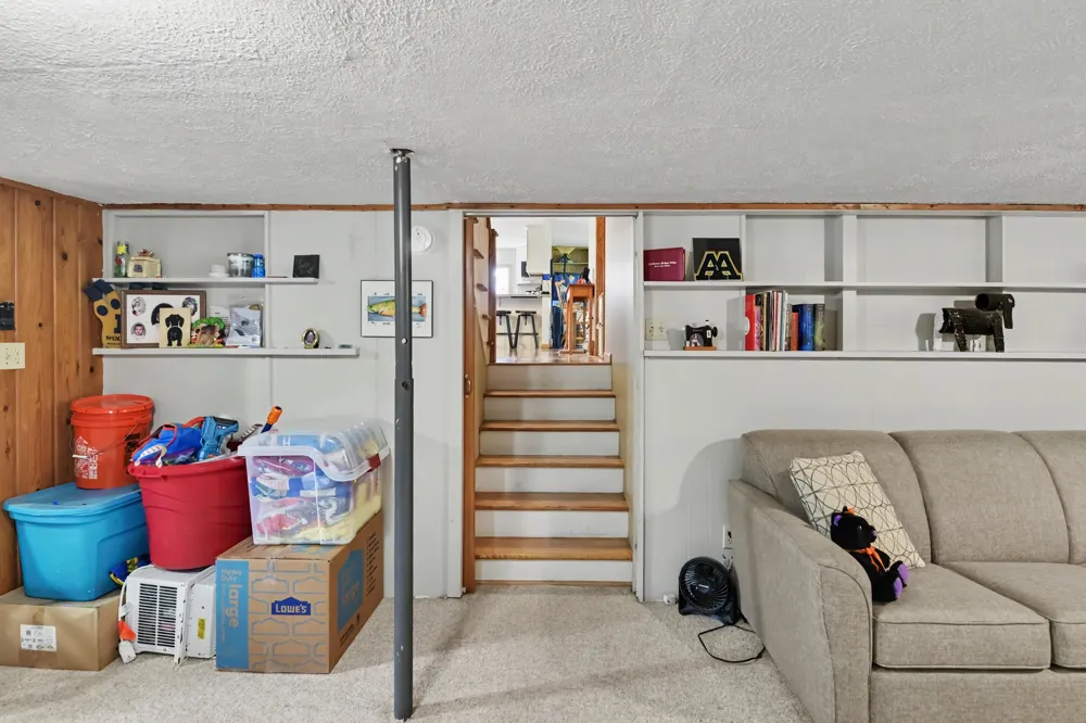 10741 Long Lake Road Long Lake Township, MI 49685