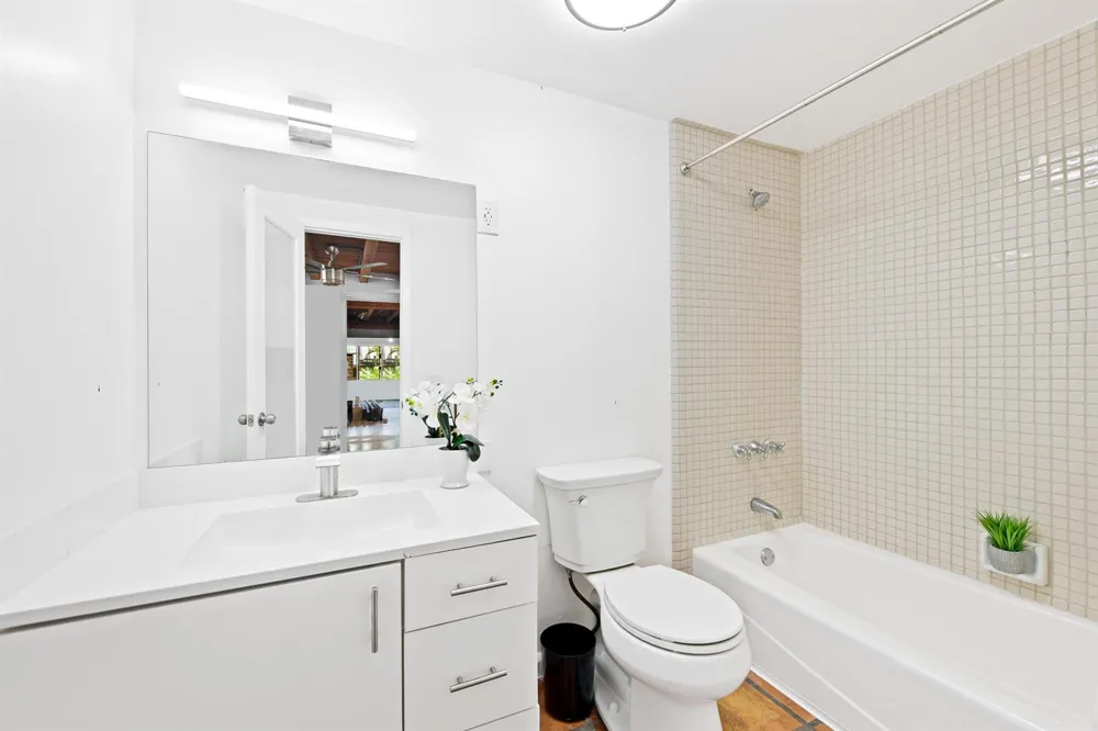 2020 NE 4th Avenue #2 Wilton Manors, FL 33305