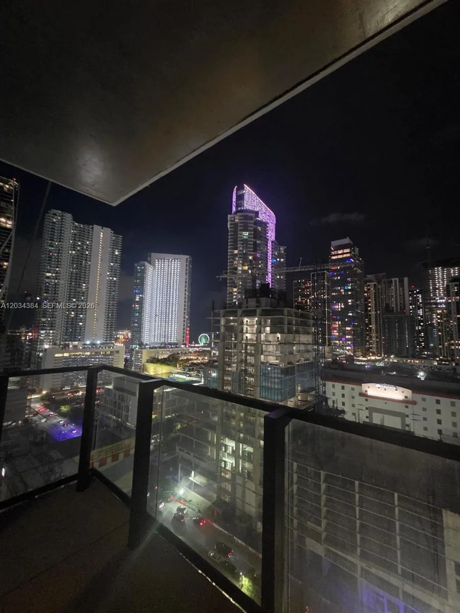 20 NE 11 #2208 South Miami, FL 33132