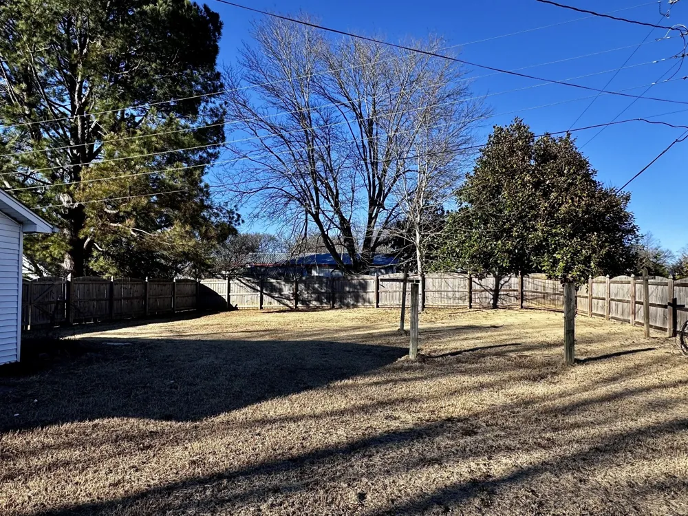 211 Church St Loretto, TN 38469