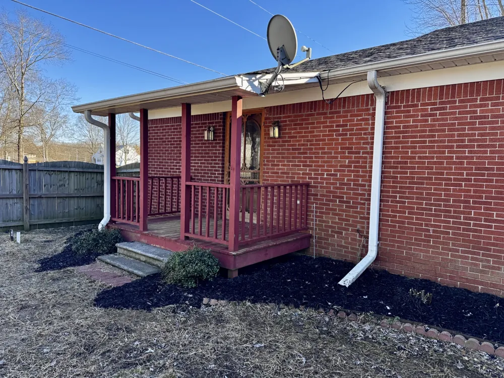 211 Church St Loretto, TN 38469