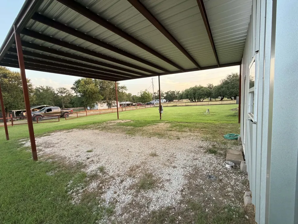 367 CR 1627 Clifton, TX 76634