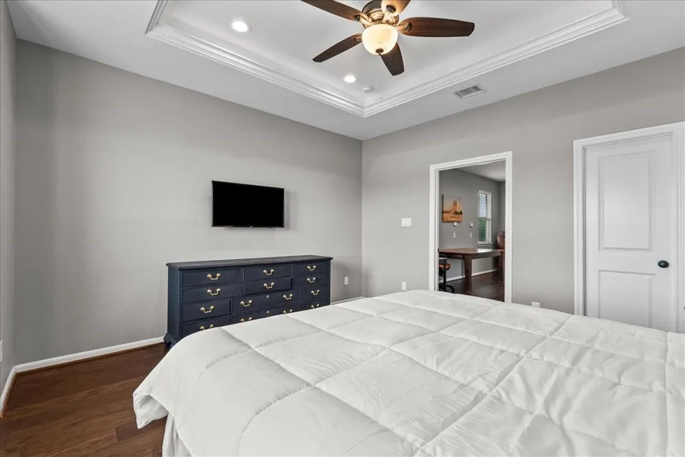 403 W Shore Drive Clear Lake Shores, TX 77565