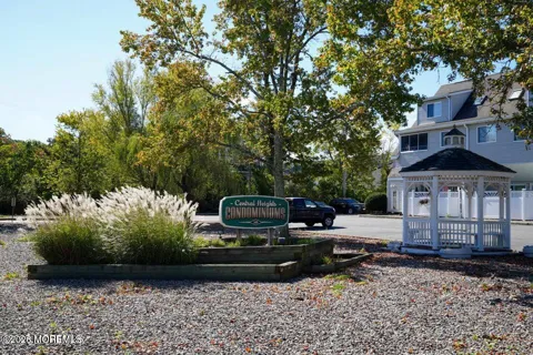145 Central Avenue #12A