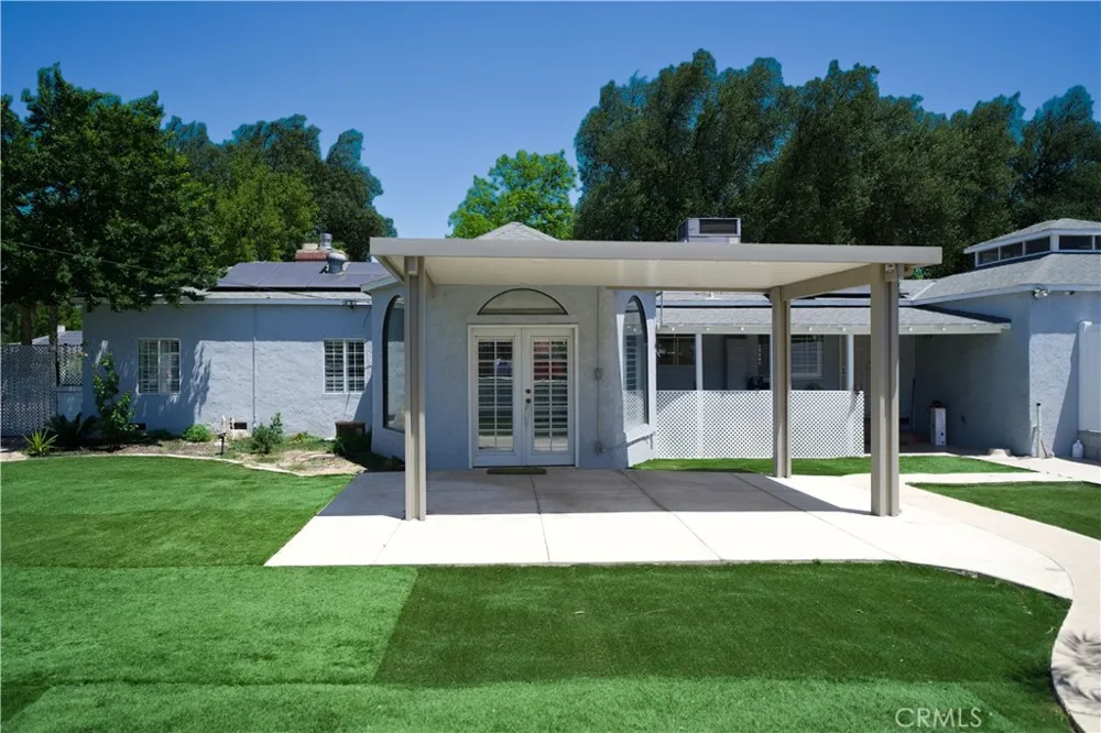 2770 Ladera San Bernardino, CA 92405