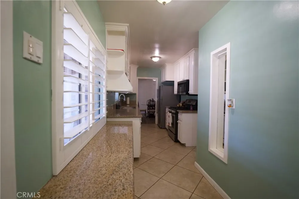 2770 Ladera San Bernardino, CA 92405