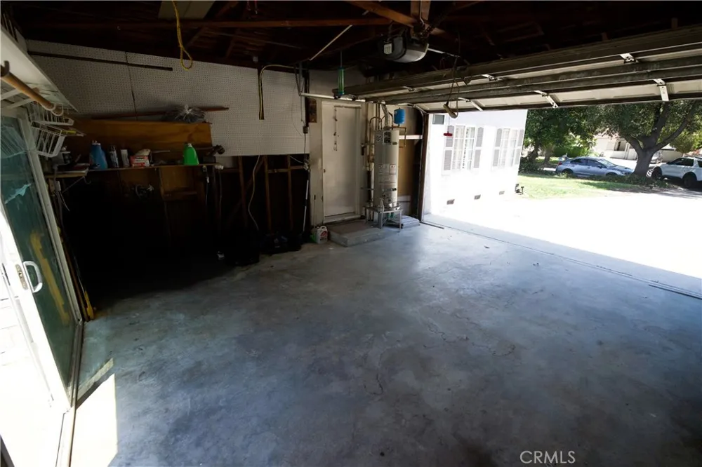 2770 Ladera San Bernardino, CA 92405