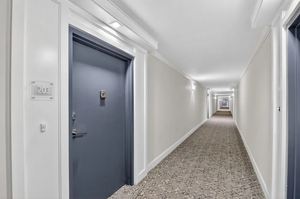 3546 S Ocean Boulevard #203 South Palm Beach, FL 33480