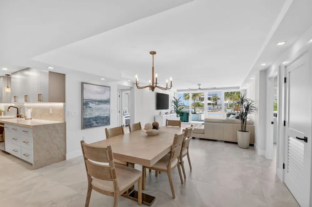 3546 S Ocean Boulevard #203 South Palm Beach, FL 33480
