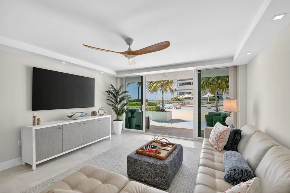 3546 S Ocean Boulevard #203 South Palm Beach, FL 33480
