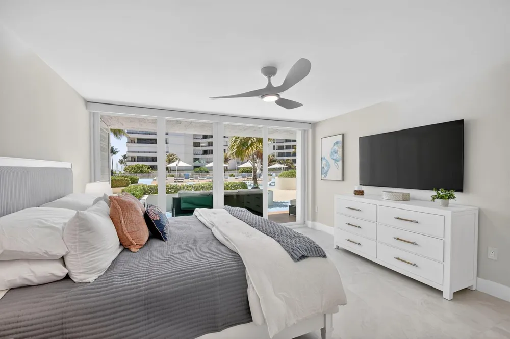 3546 S Ocean Boulevard #203 South Palm Beach, FL 33480