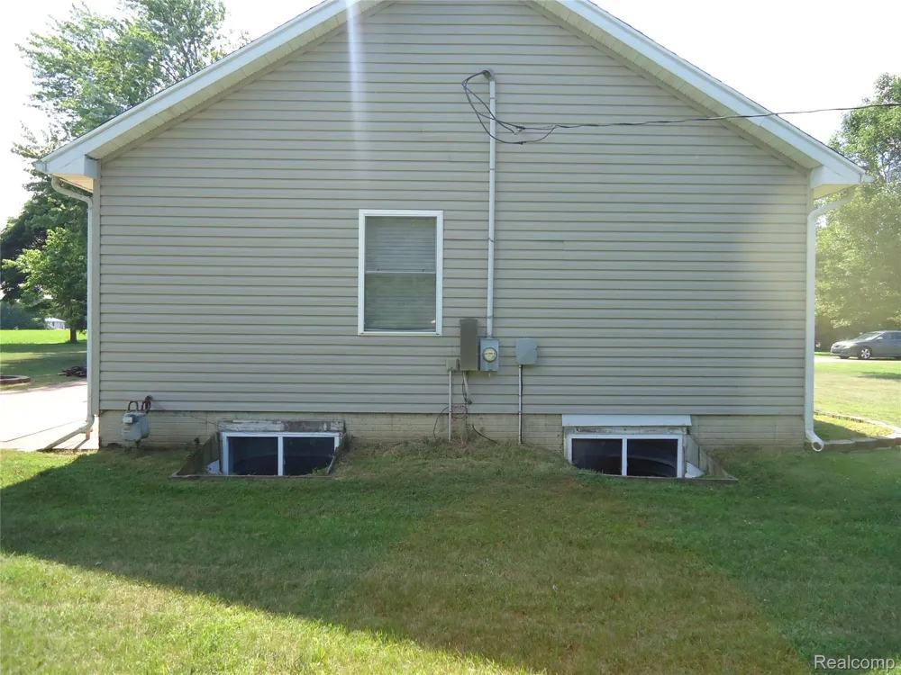 2933 Ashley Drive Madison Charter Township, MI 49221