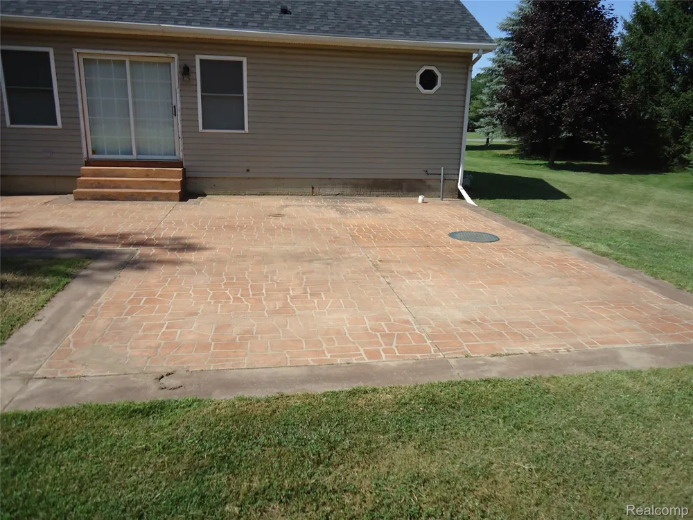 2933 Ashley Drive Madison Charter Township, MI 49221