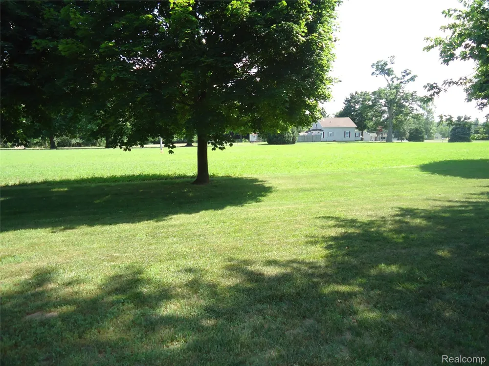 2933 Ashley Drive Madison Charter Township, MI 49221