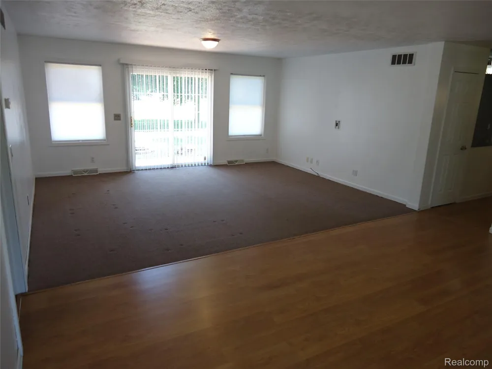 2933 Ashley Drive Madison Charter Township, MI 49221