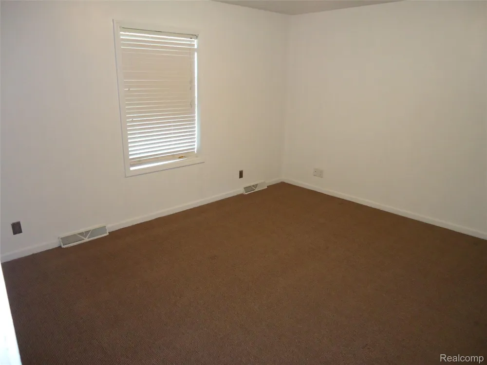 2933 Ashley Drive Madison Charter Township, MI 49221