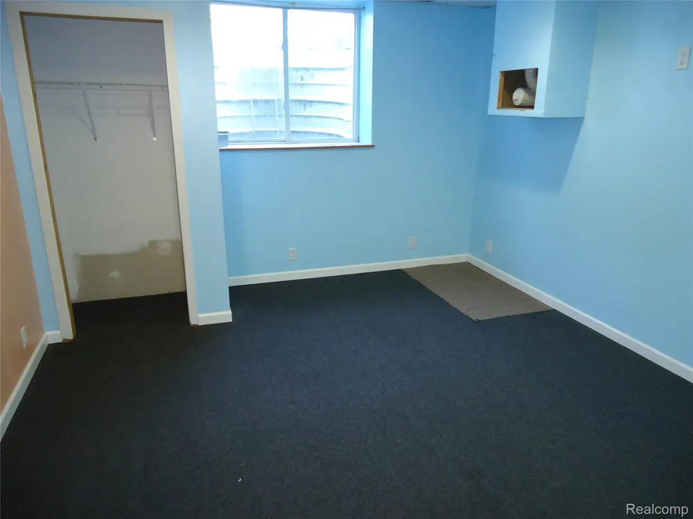 2933 Ashley Drive Madison Charter Township, MI 49221