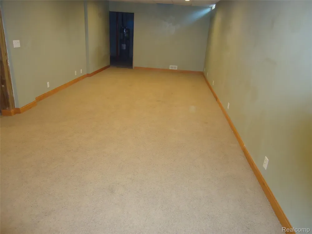 2933 Ashley Drive Madison Charter Township, MI 49221
