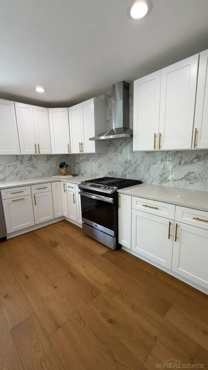 2519 Phillips Avenue Berkley City, MI 48072