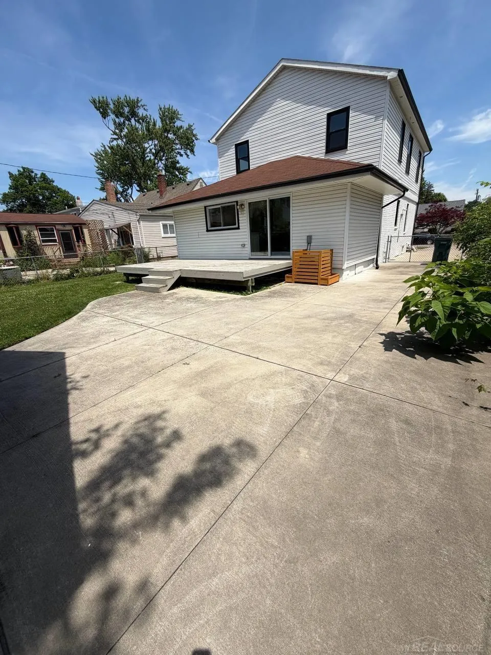 2519 Phillips Avenue Berkley City, MI 48072