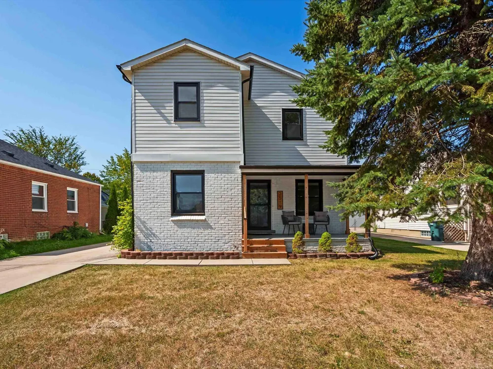 2519 Phillips Avenue Berkley City, MI 48072