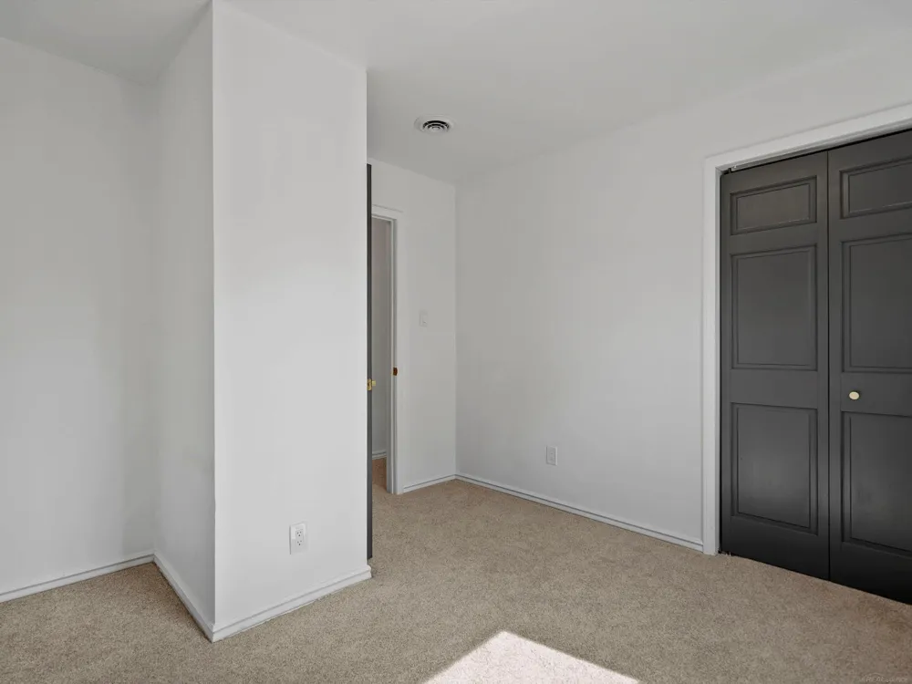 2519 Phillips Avenue Berkley City, MI 48072