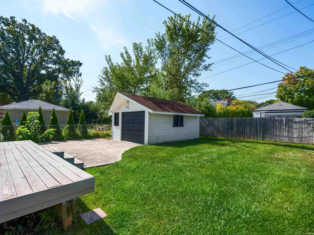 2519 Phillips Avenue Berkley City, MI 48072