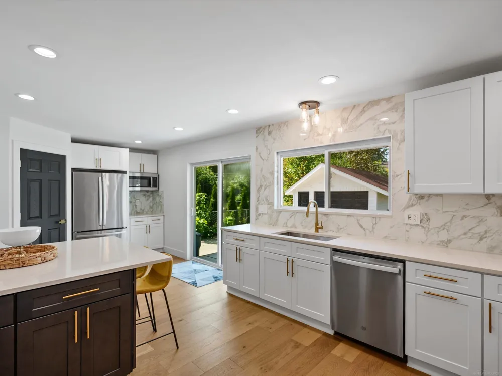 2519 Phillips Avenue Berkley City, MI 48072