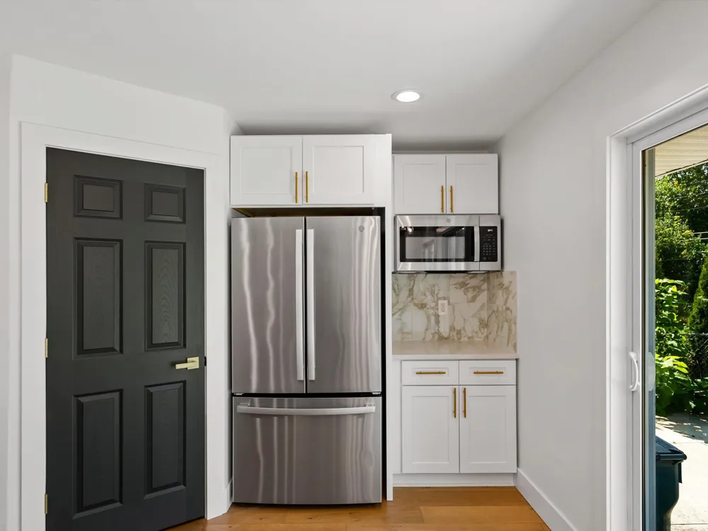 2519 Phillips Avenue Berkley City, MI 48072