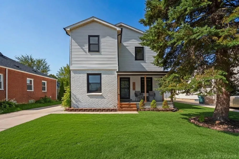 2519 Phillips Avenue Berkley City, MI 48072
