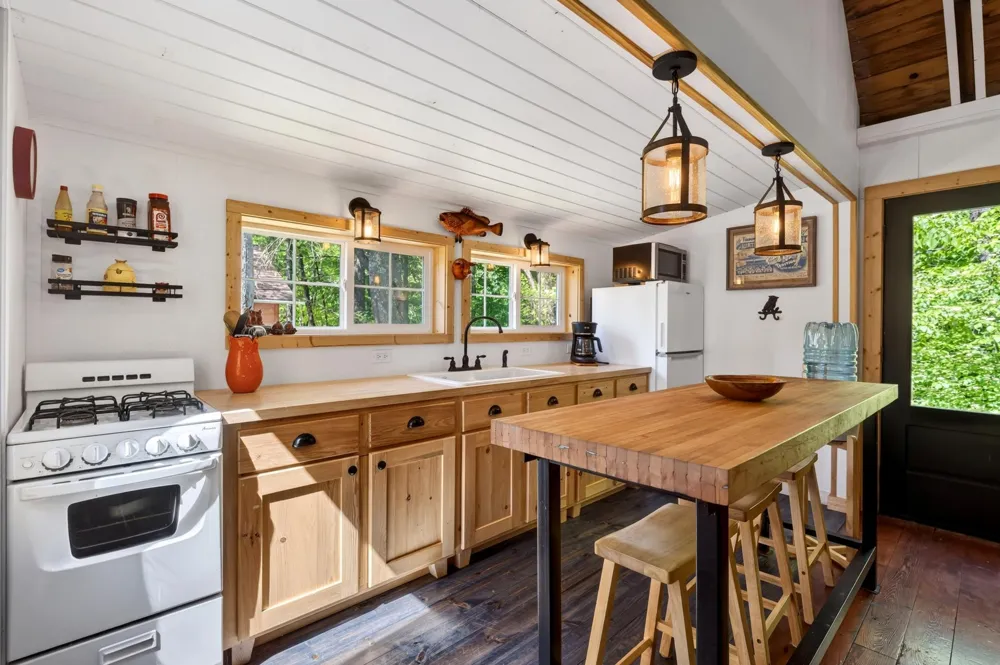 W374 County Road Dd Birchwood, WI 54817
