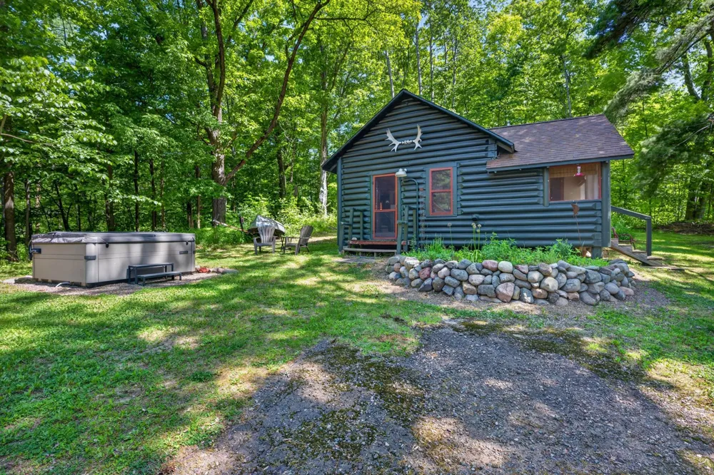 W374 County Road Dd Birchwood, WI 54817
