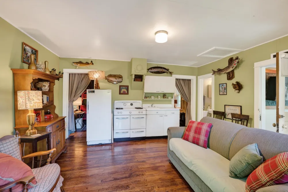 W374 County Road Dd Birchwood, WI 54817