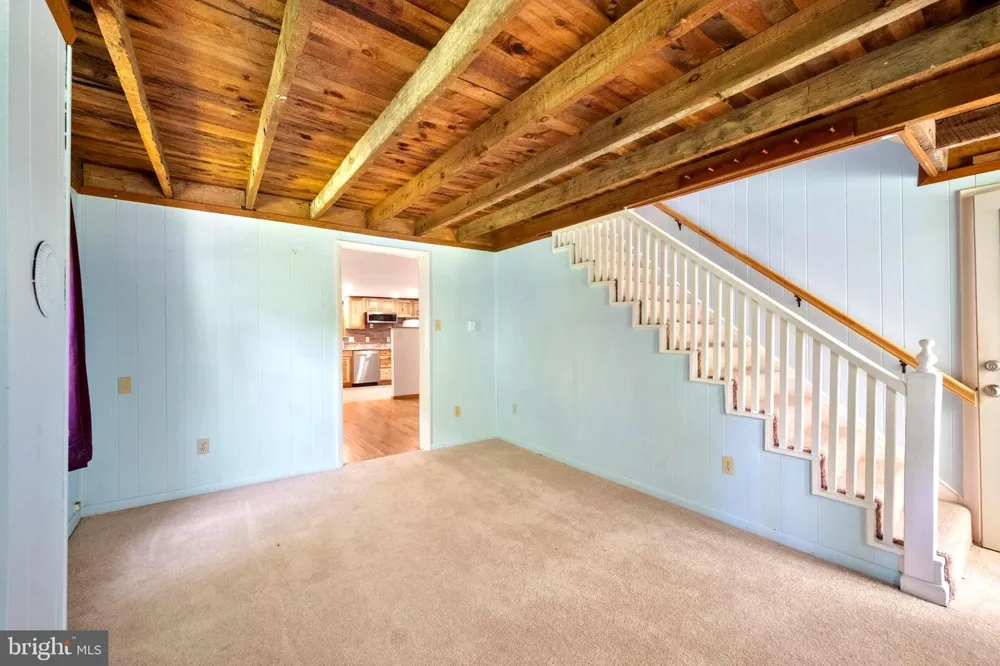 145 WEAKLEY LANE Stanley, VA 22851