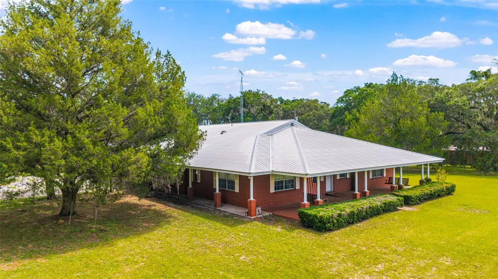 2285 W HIGHWAY 318 Citra, FL 32113