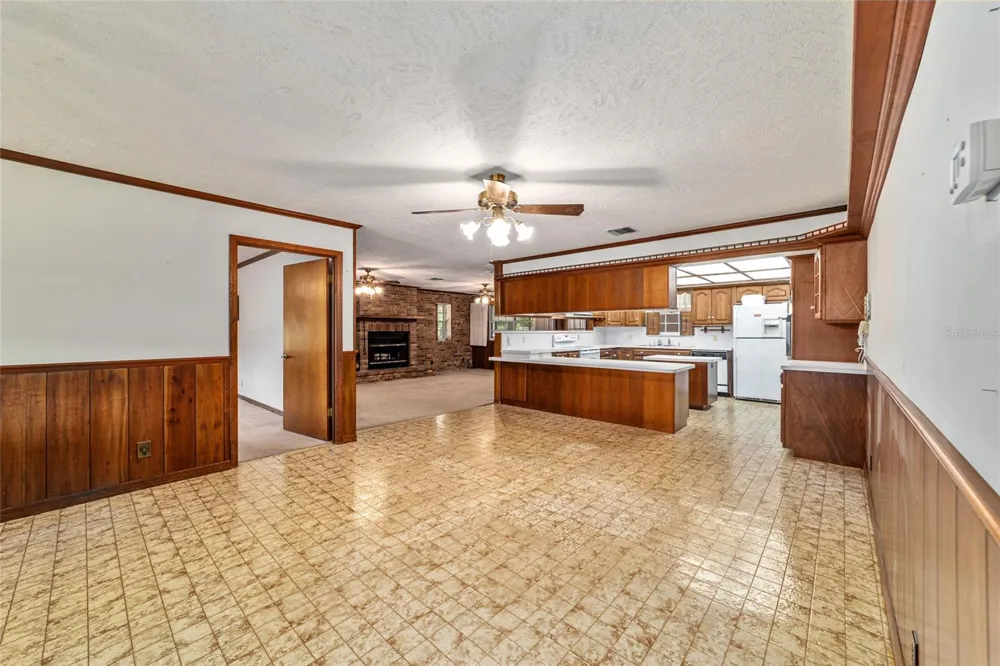 2285 W HIGHWAY 318 Citra, FL 32113