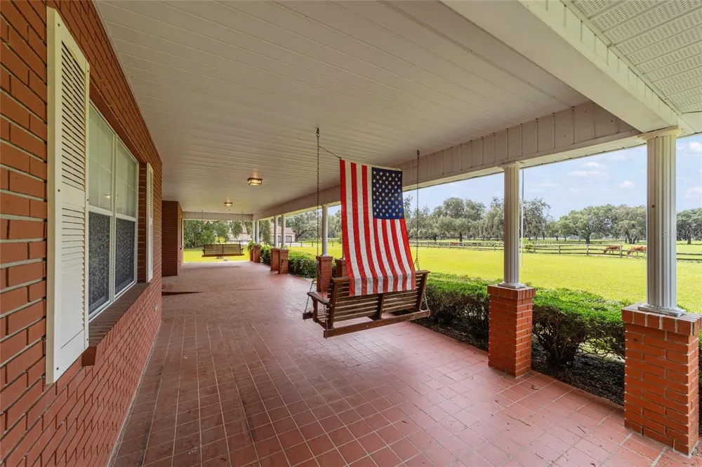 2285 W HIGHWAY 318 Citra, FL 32113