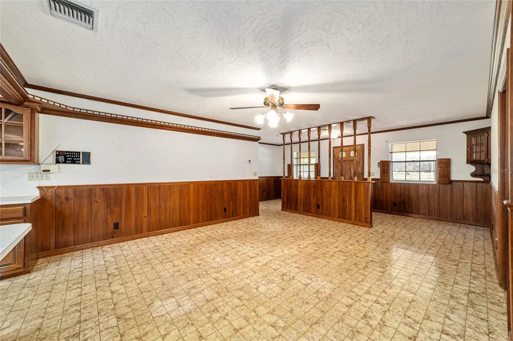 2285 W HIGHWAY 318 Citra, FL 32113