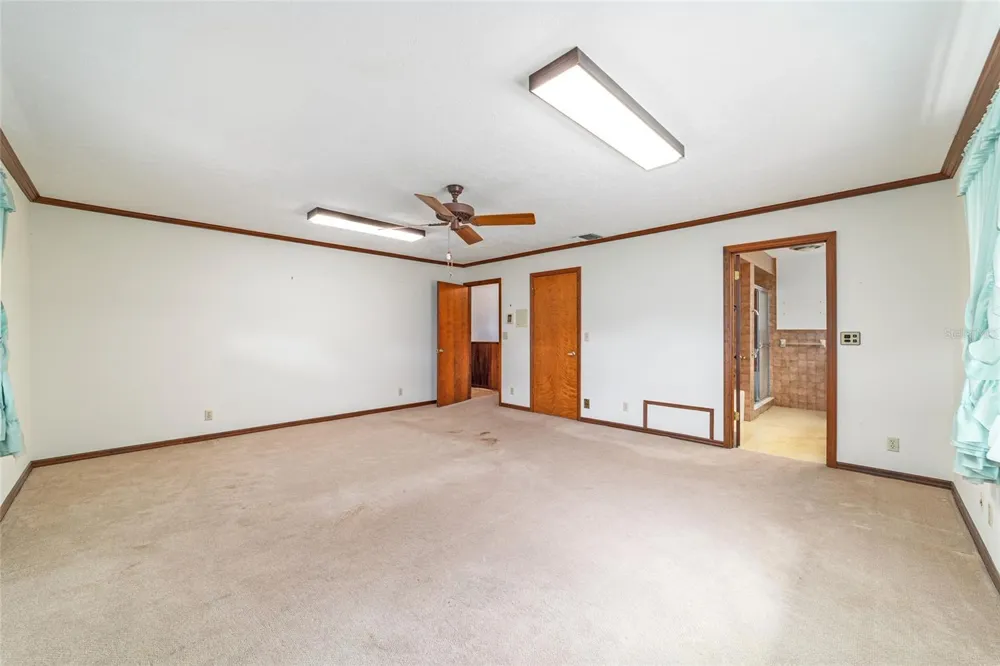 2285 W HIGHWAY 318 Citra, FL 32113