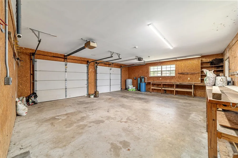 2285 W HIGHWAY 318 Citra, FL 32113