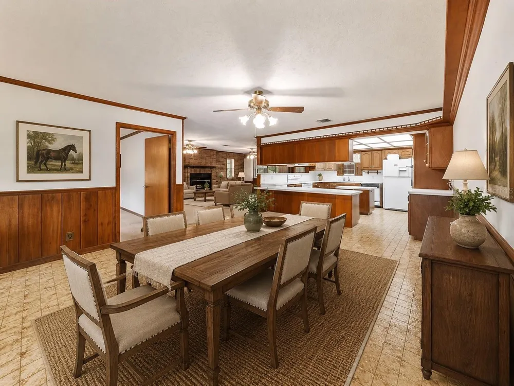 2285 W HIGHWAY 318 Citra, FL 32113