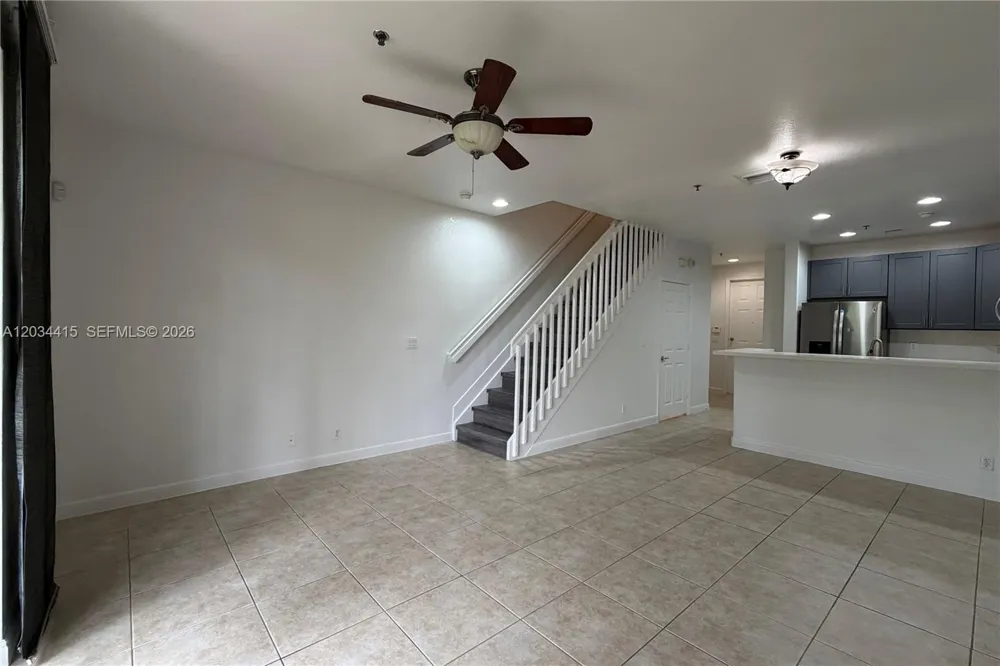4649 SW 75th Way Davie, FL 33314
