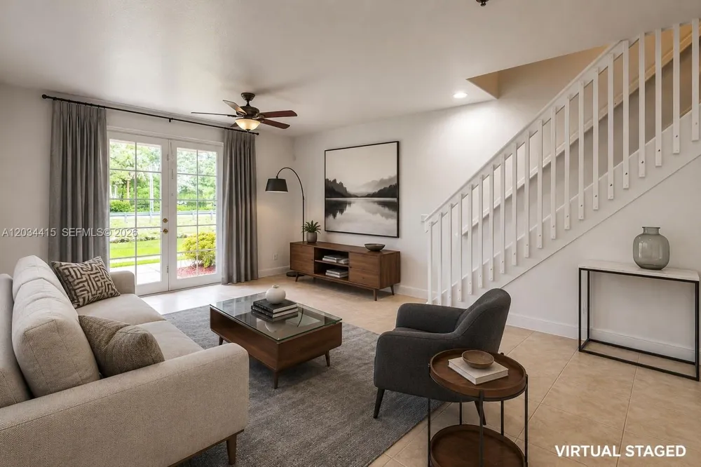 4649 SW 75th Way Davie, FL 33314