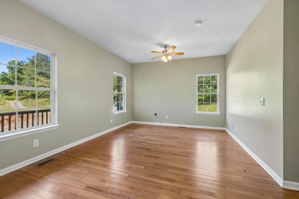 280 Hillside Road Whitwell, TN 37397