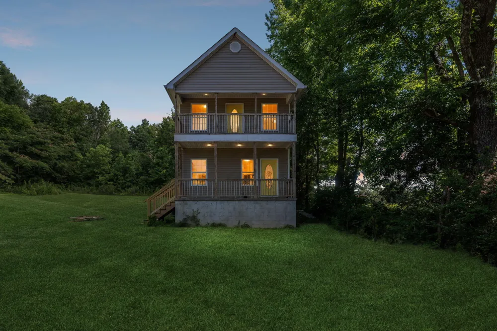280 Hillside Road Whitwell, TN 37397