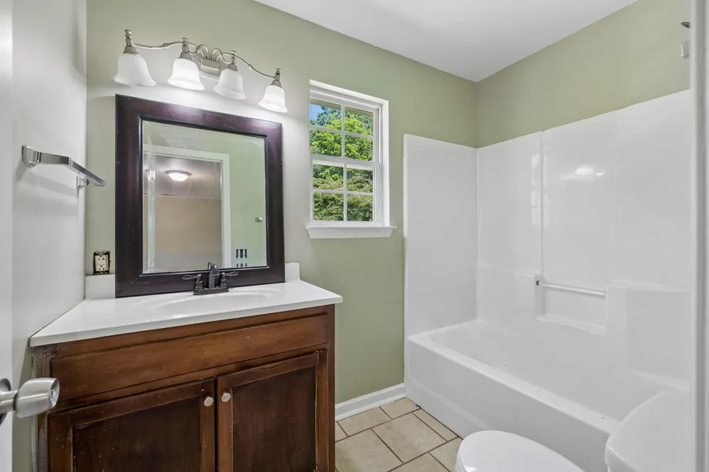 280 Hillside Road Whitwell, TN 37397