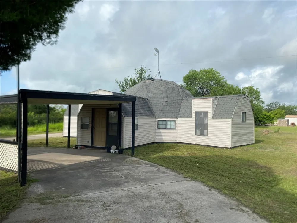 297 Vista Drive Sandia, TX 78383