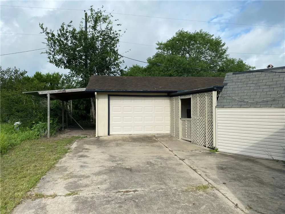 297 Vista Drive Sandia, TX 78383