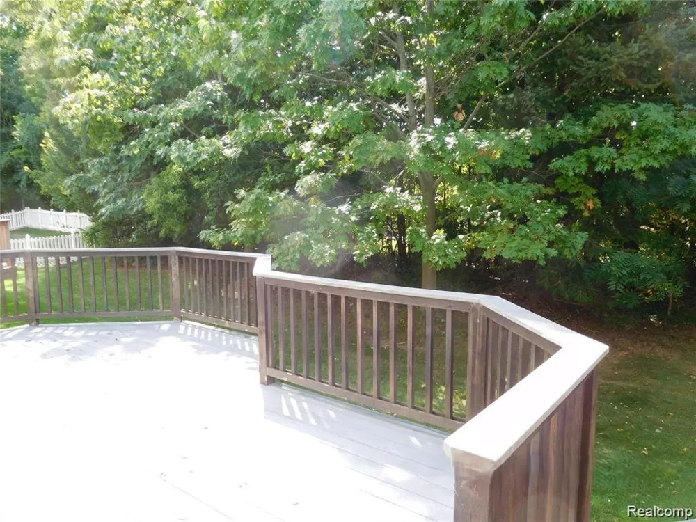 29377 Whistler Drive Novi City, MI 48377